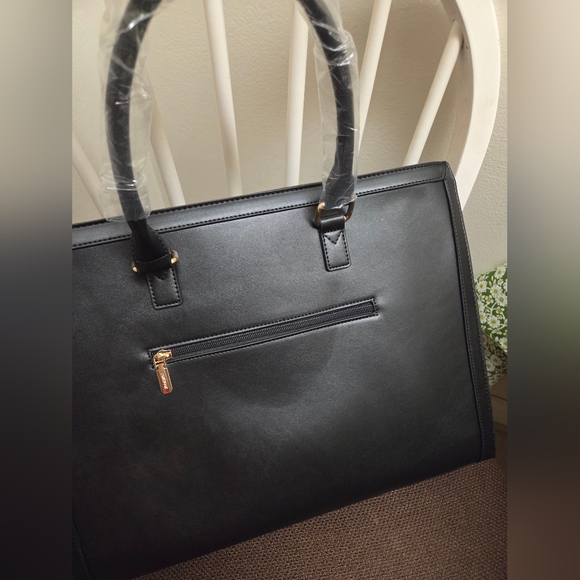 Lovevook Black and Cream Women's Bag - Picture 2 of 6